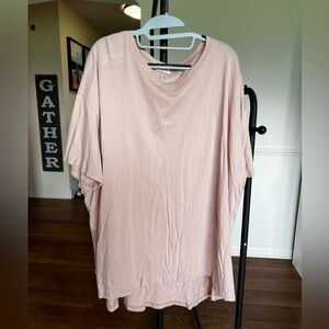 Pink Lily Women's Top